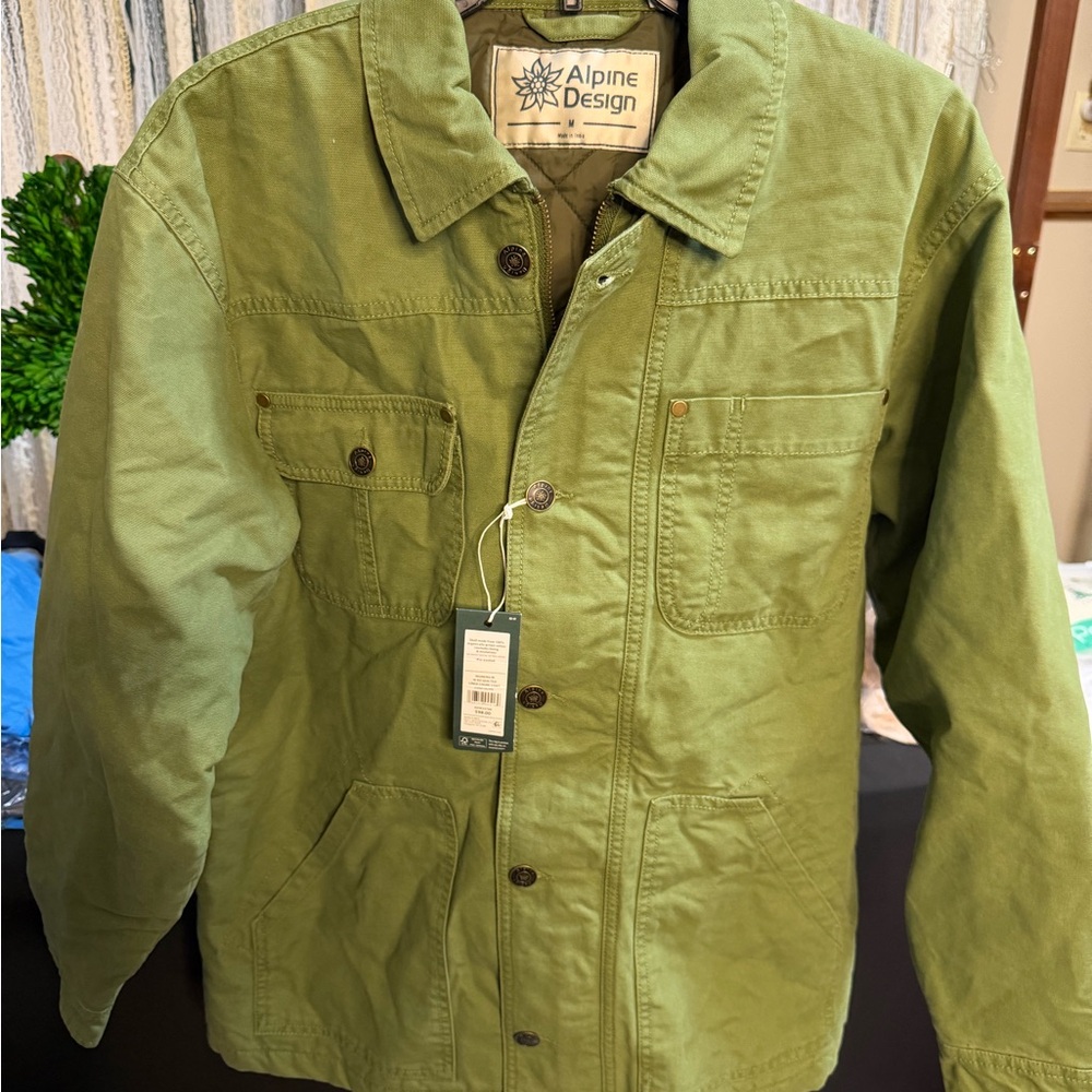 Alpine Design Women’s M, quilted, lined Chore Coat. Lush Olive